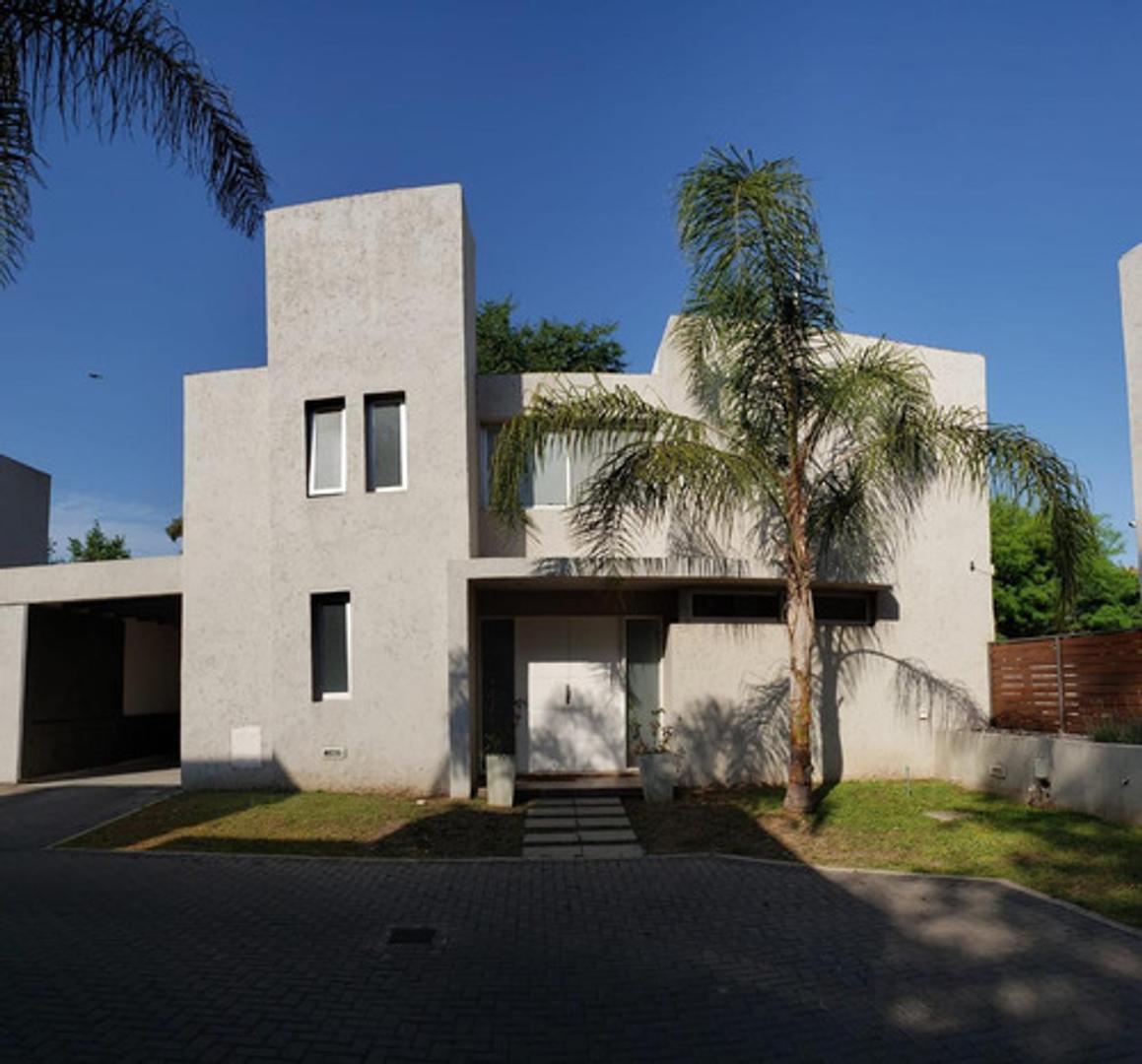 Arguello, Duplex En Venta En Complejo Cerrado, A 3 Cuadras D
