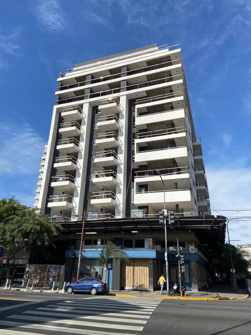 RIVADAVIA Y CORVALAN de  1 y 2 Dormitorios