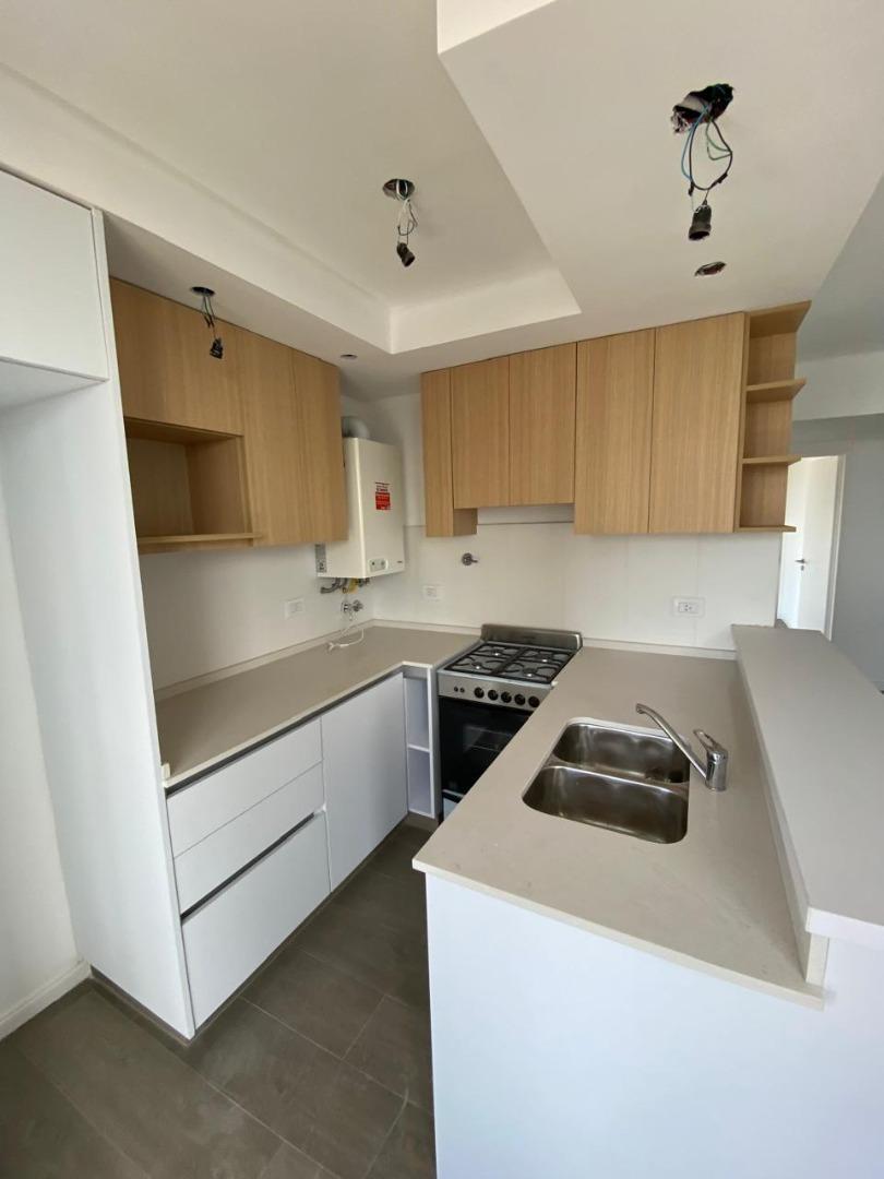 Departamento en Alquiler en Ituzaingo Norte, $ 850.000