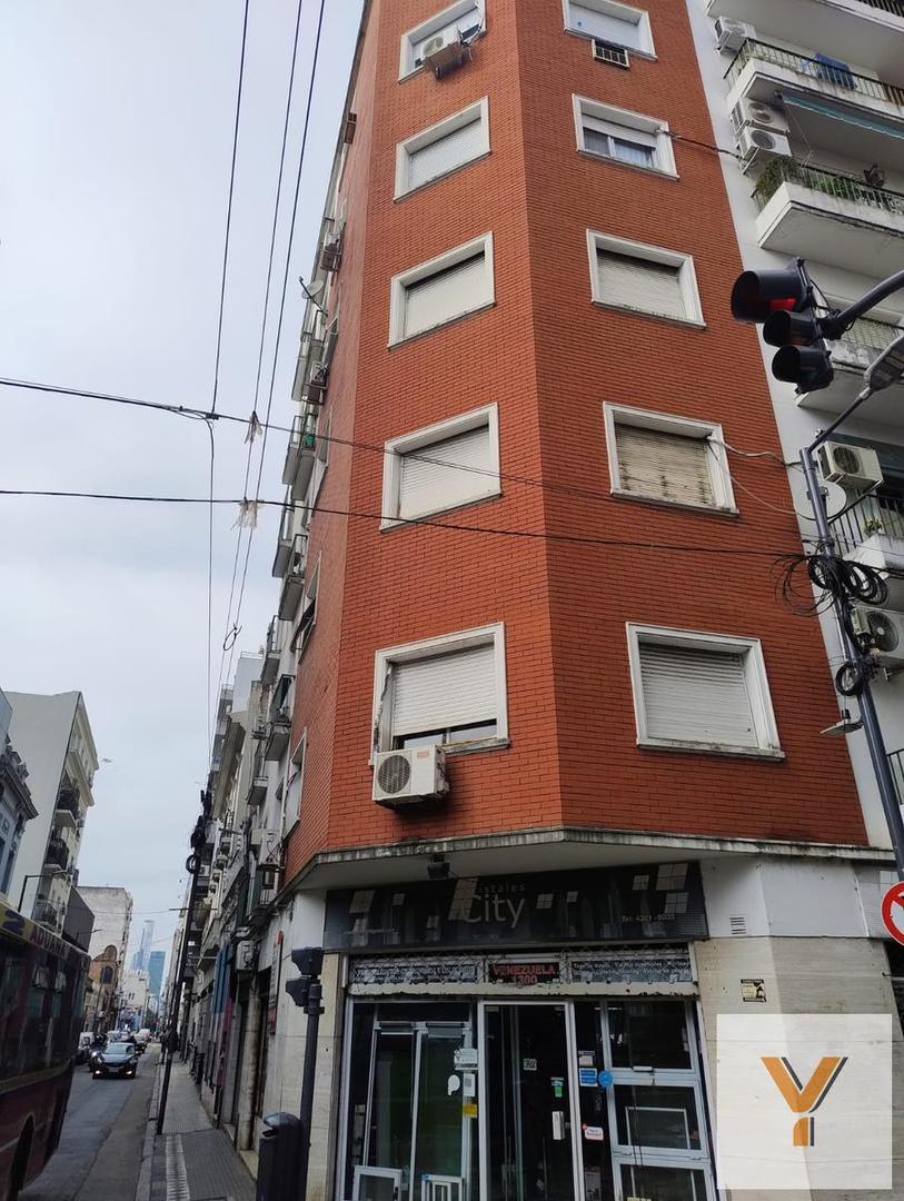 Departamento en venta - 3 Dormitorios 2 Baños - Monserrat