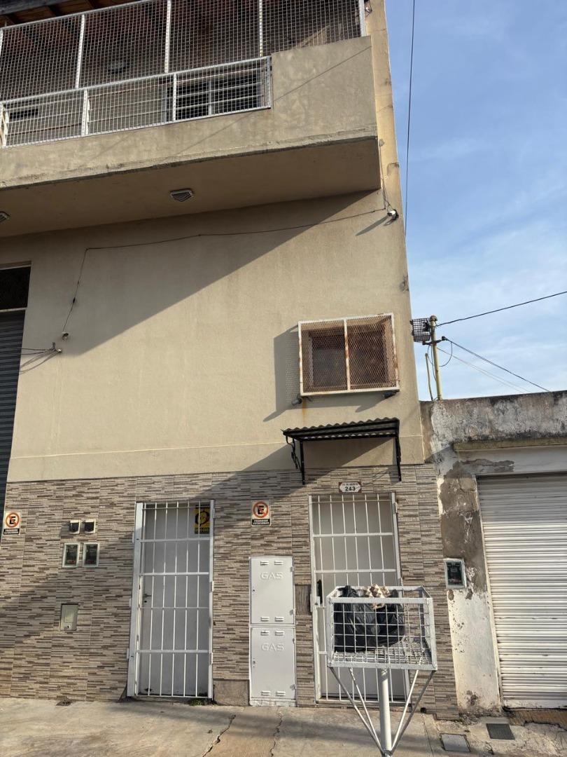 Departamento 2 Ambientes en Venta- Tapiales Bs As