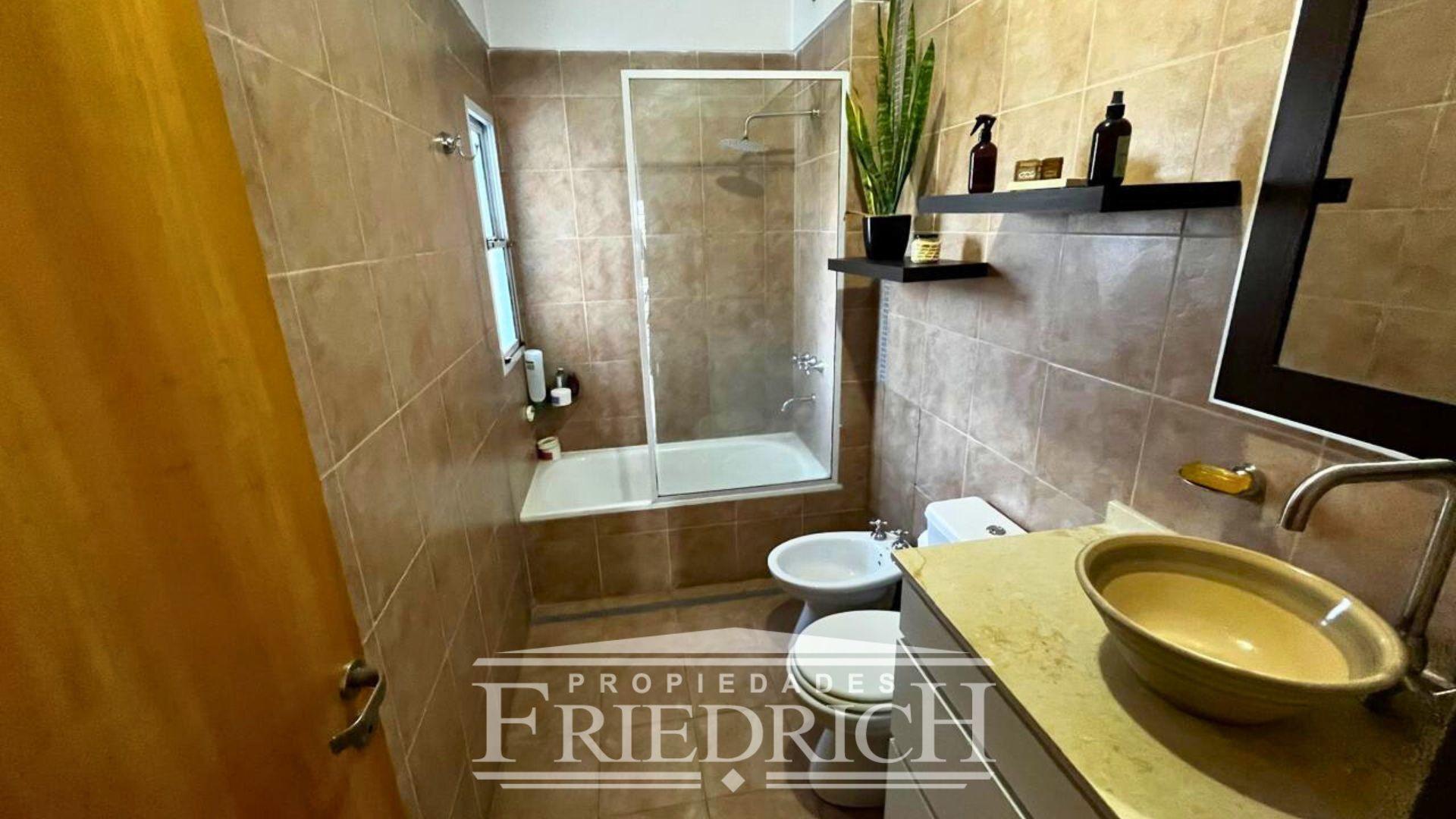 DUPLEX EN VENTA - PASO DEL REY