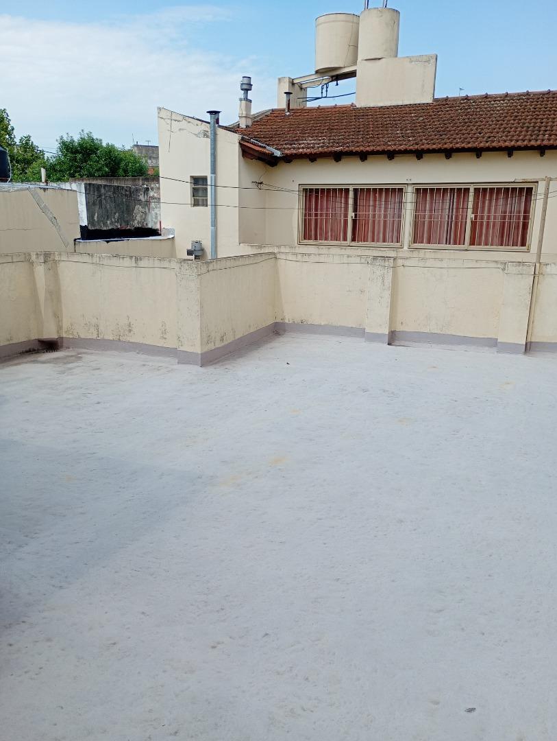 DTO PH  2 AMBS, 2 PATIOS,  ENT. INDEP'TE, TERRAZA CIUDADELA