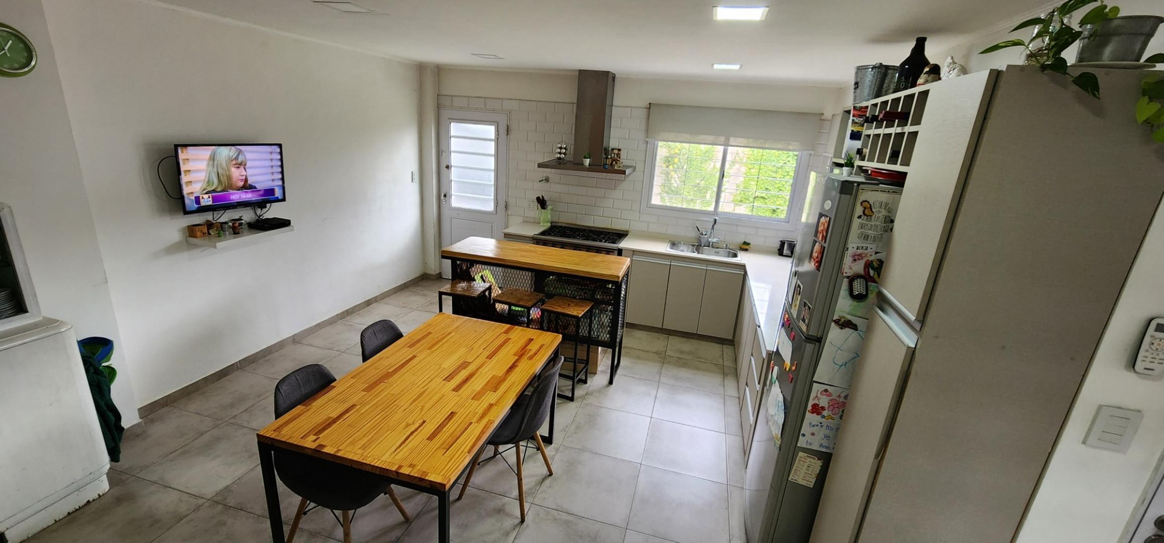 Depto Tipo Casa en Venta de 3 dormitorios