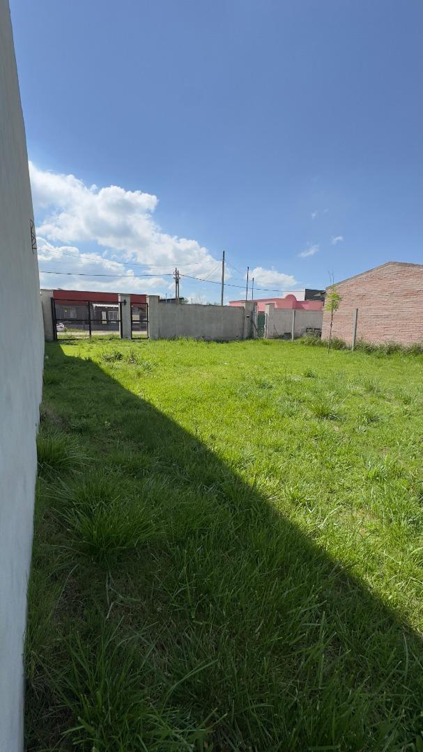 CASA EN VENTA EN BARRIO SAN FRANCISCO - MAXIMO PAZ