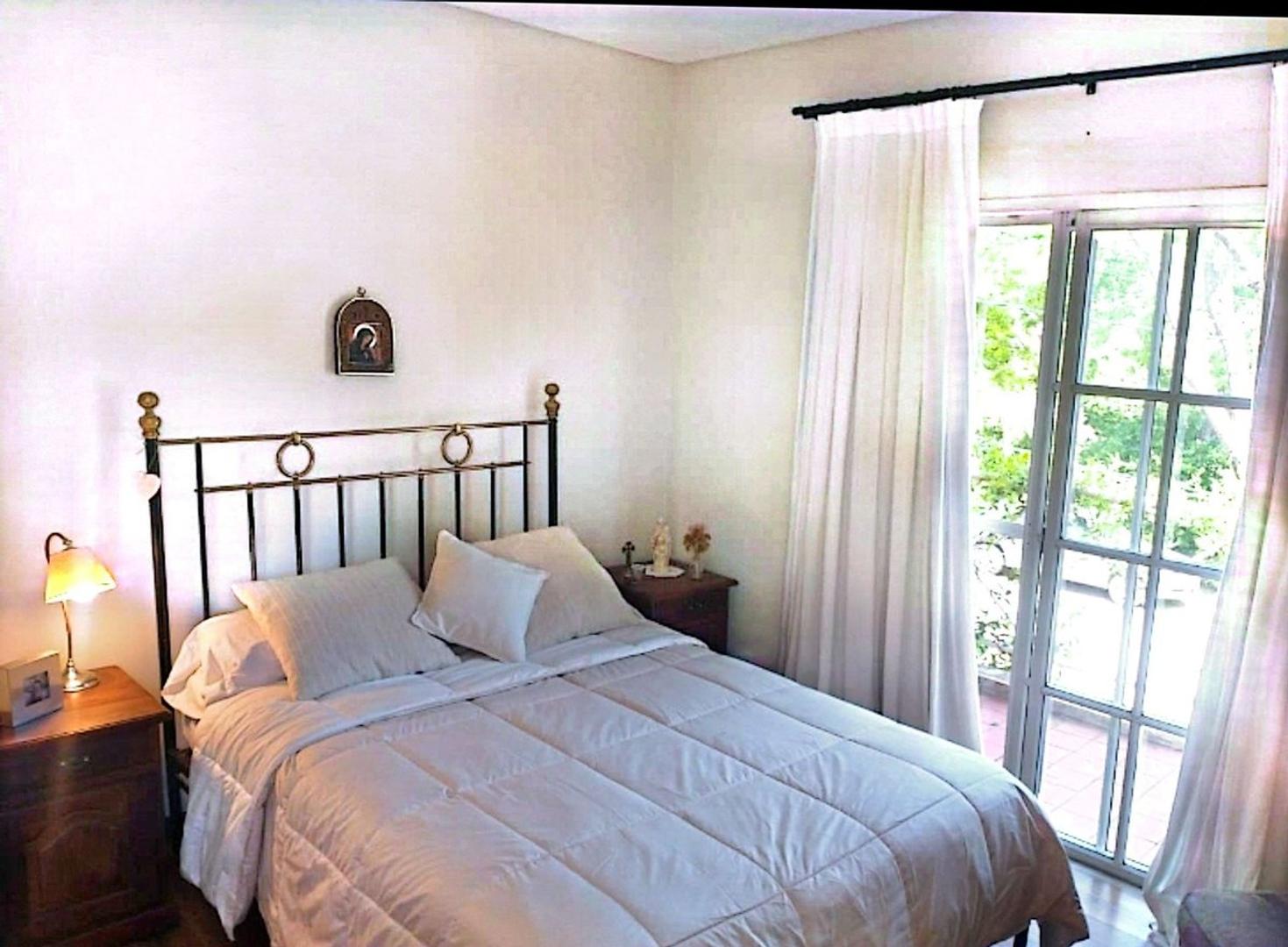 Alberto Williams 800