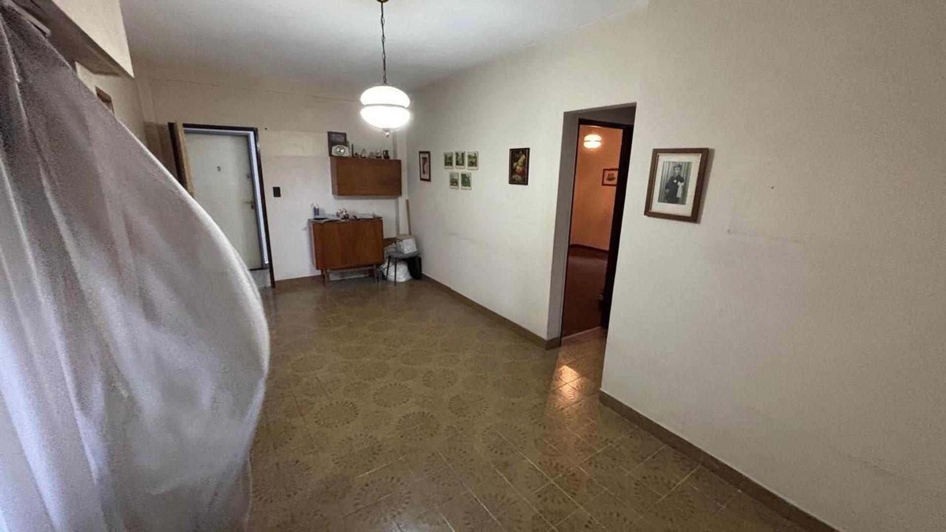 Departamento 3 ambientes con 1 baño