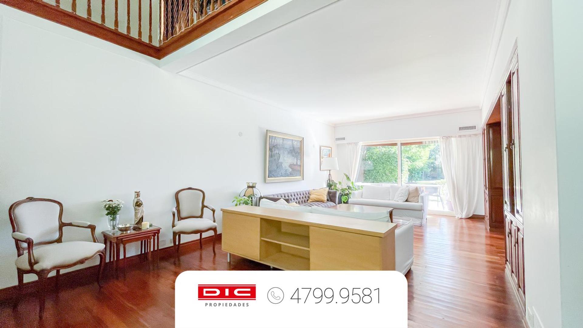 Casa 5 dormitorios Venta - Olivos-Golf