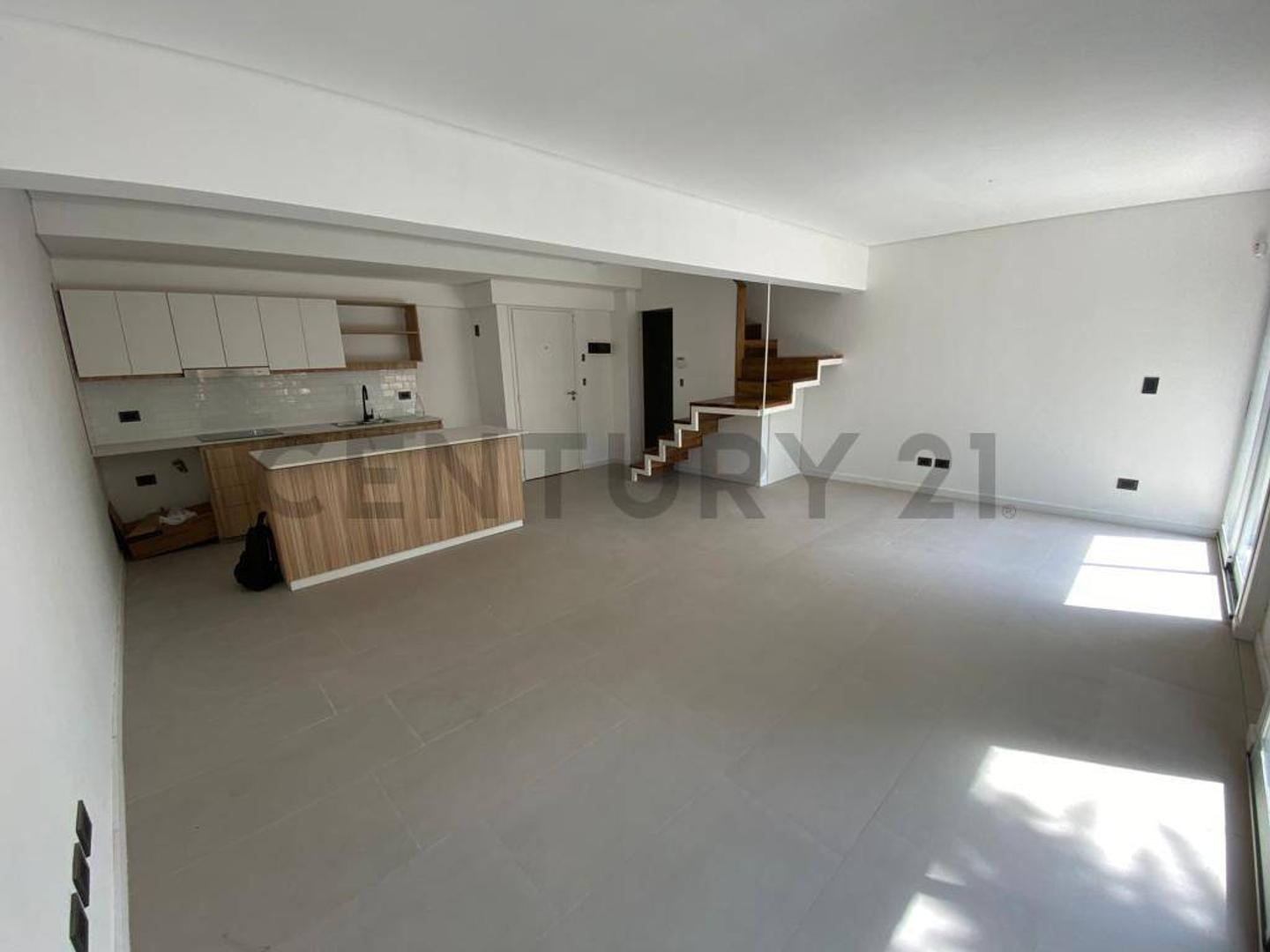 Dúplex 2 Dorm. con Jardín Privado y Cochera – UF 21 – BENAVÍDEZ VILLAGE