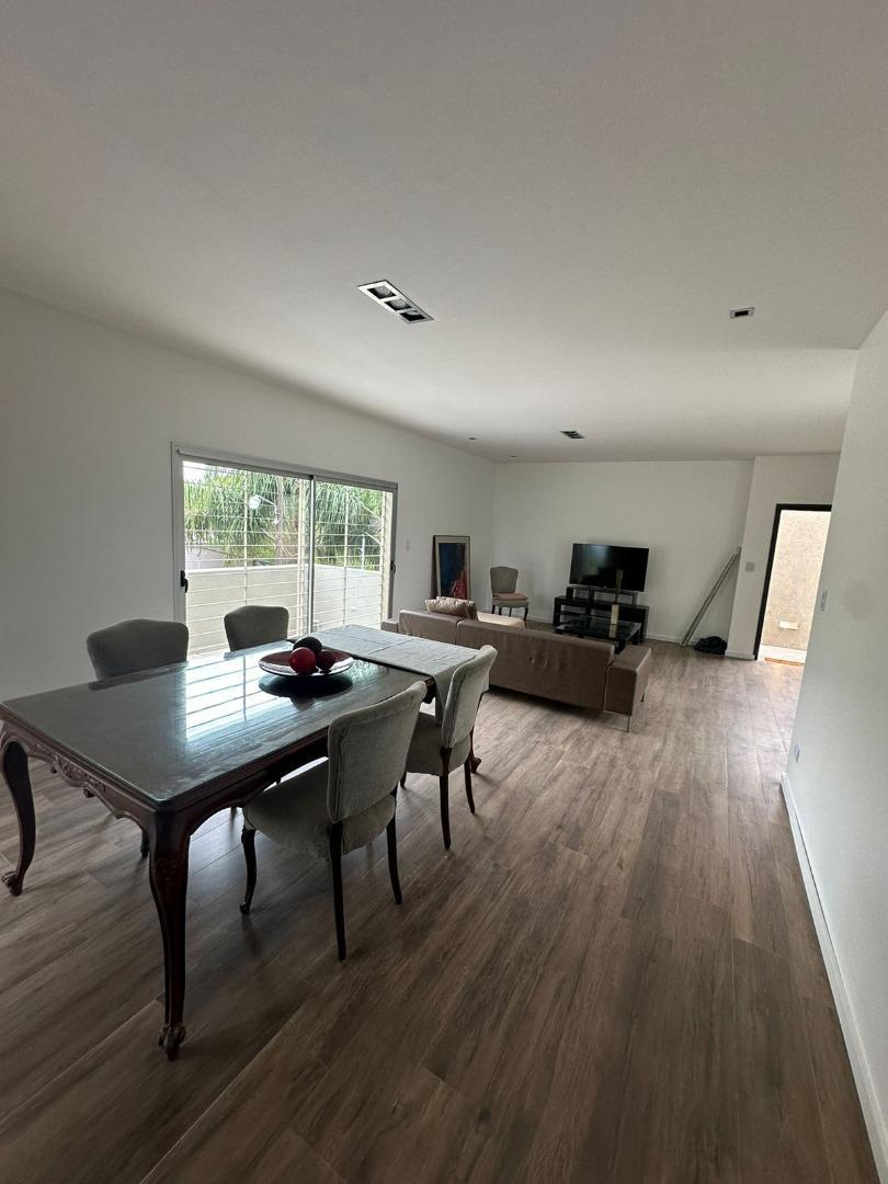 MonseÑor Ferreyra Esqu Andres PiÑeiro