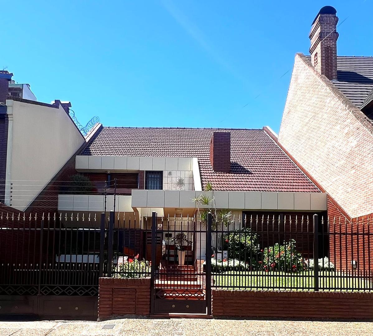 CASA 5 AMBIENTES RAMOS MEJÍA CENTRO