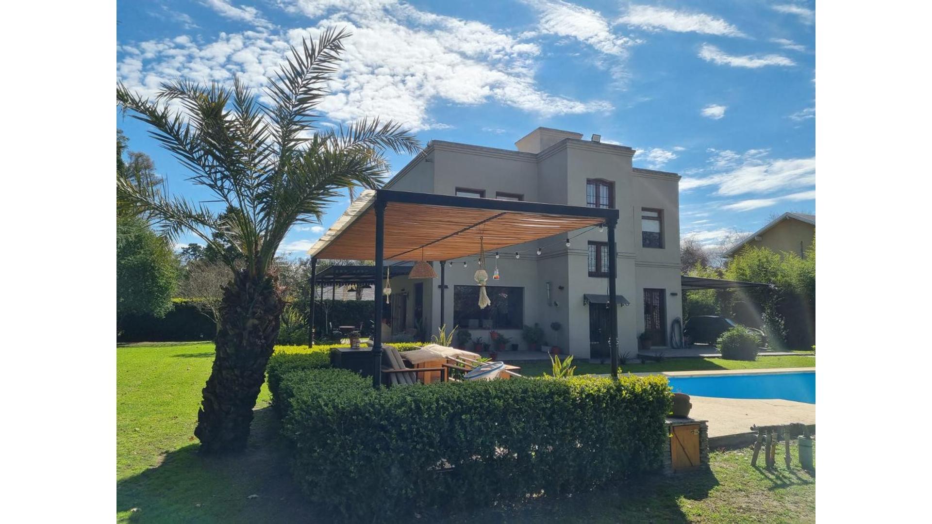 Casa en Venta al Noroeste
