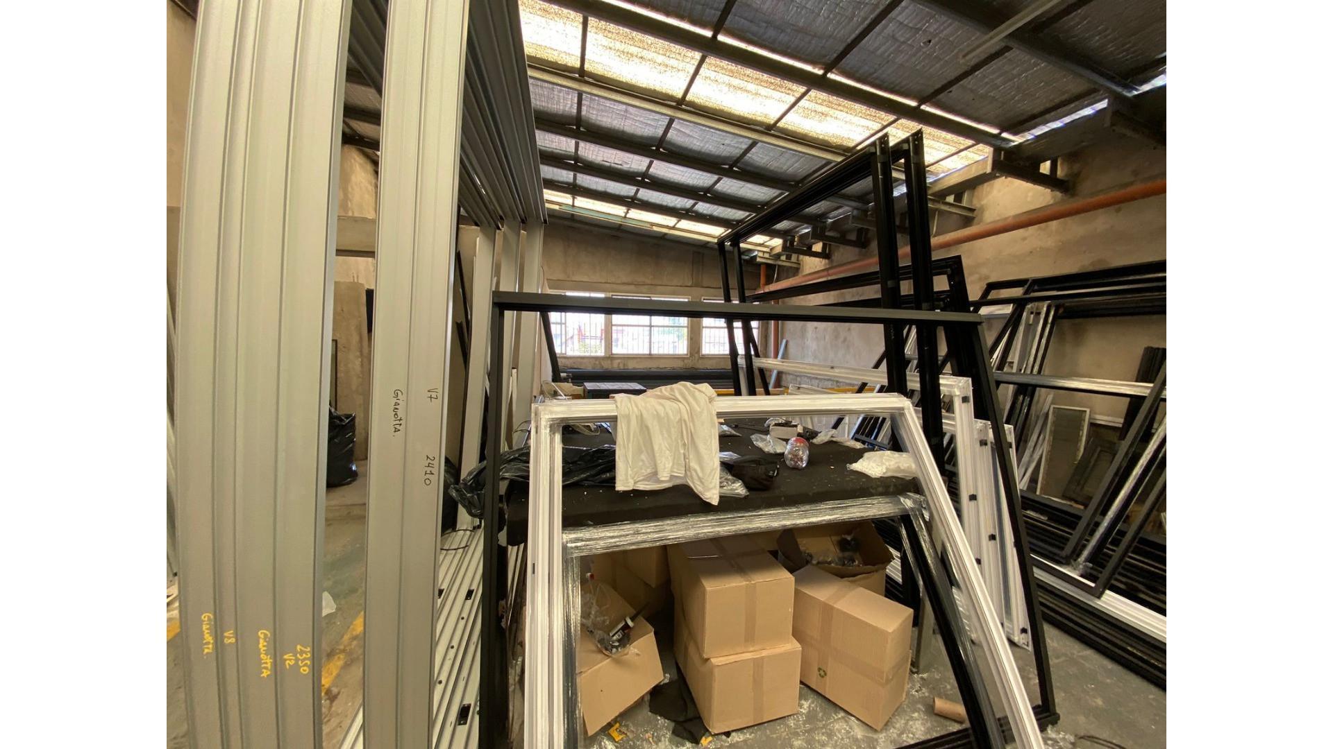 IMPORTANTE GALPON - Gerli