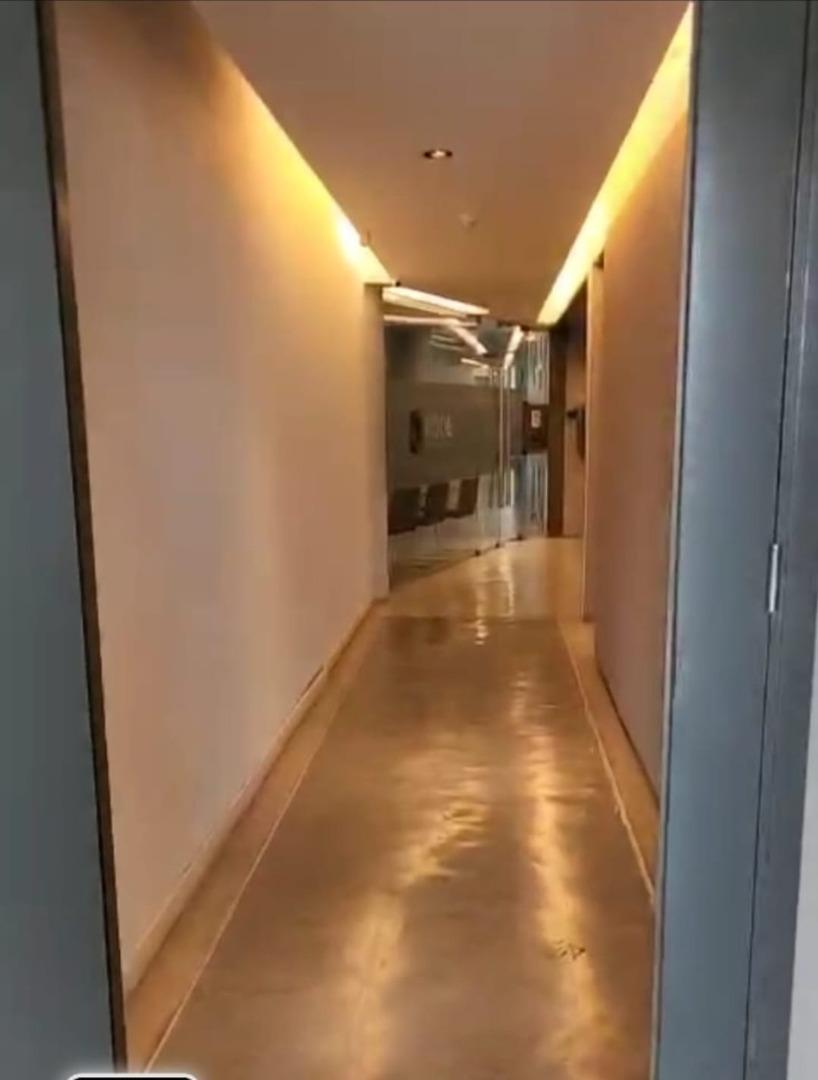 Oficina 3 ambientes con 1 baño