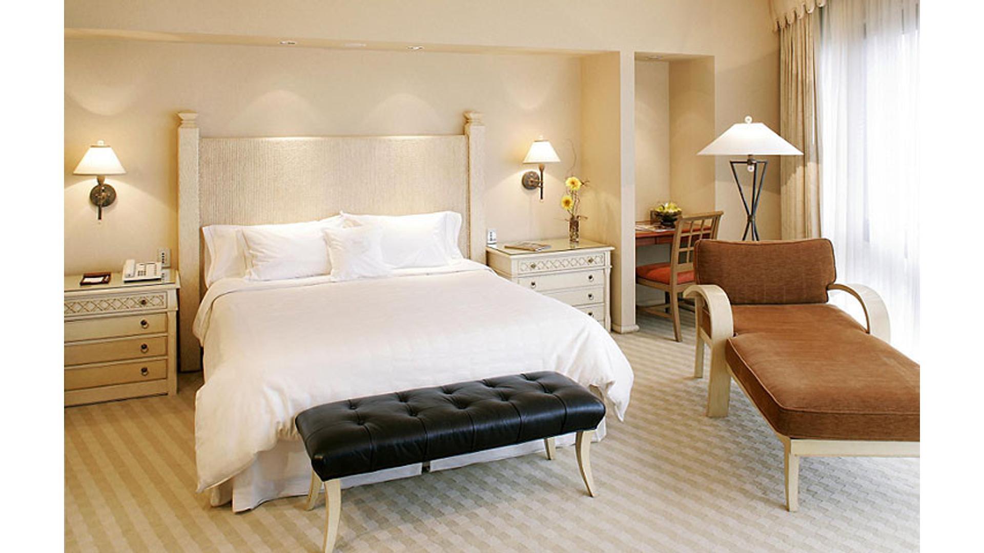 HOTEL 5 ESTRELLAS
