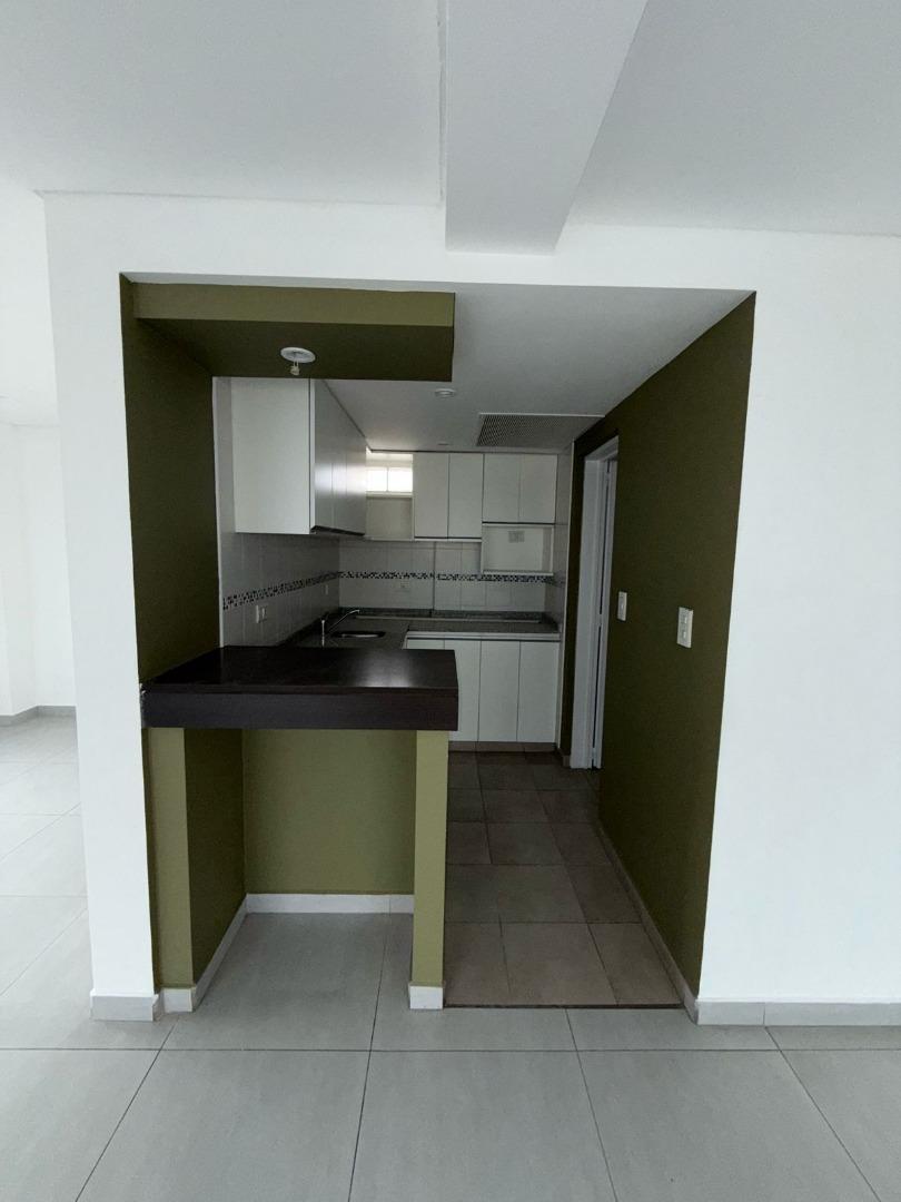 Caseros y Pasaje Falcon