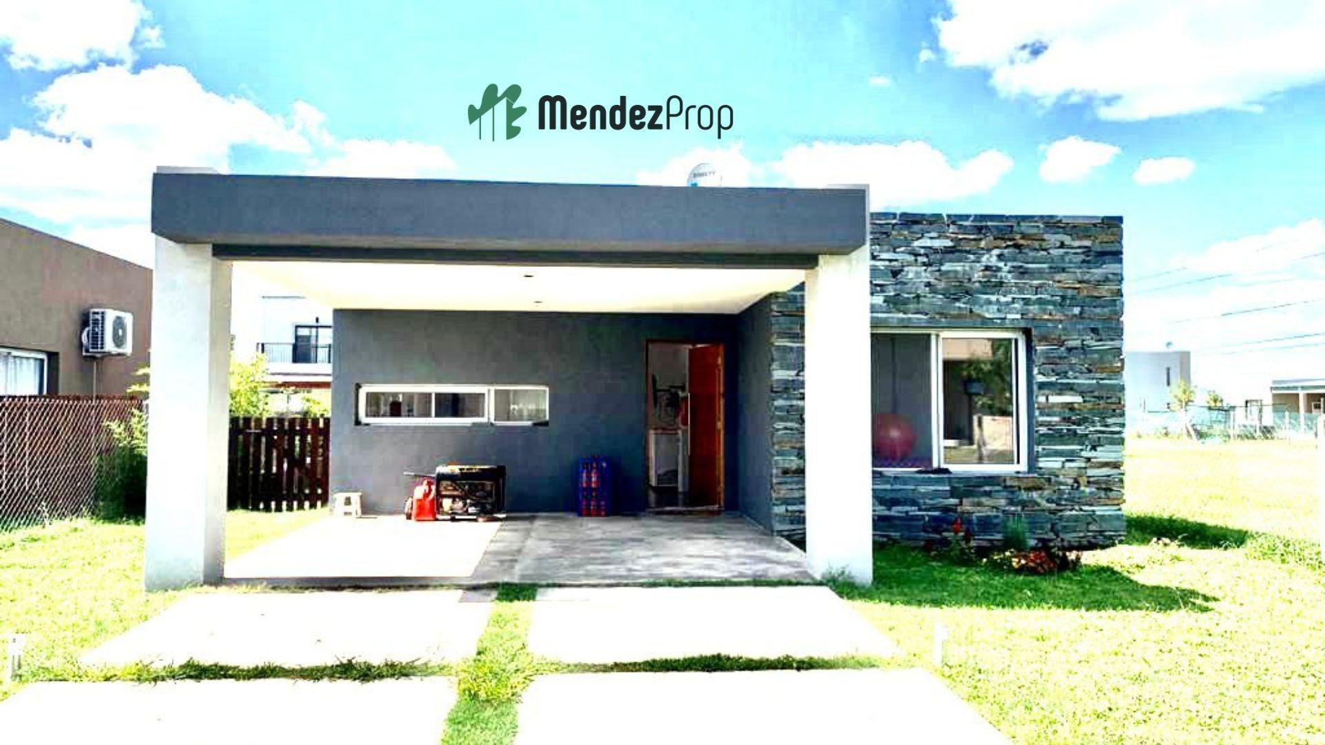 Casa En Alquiler En Barrio Laguna Azul