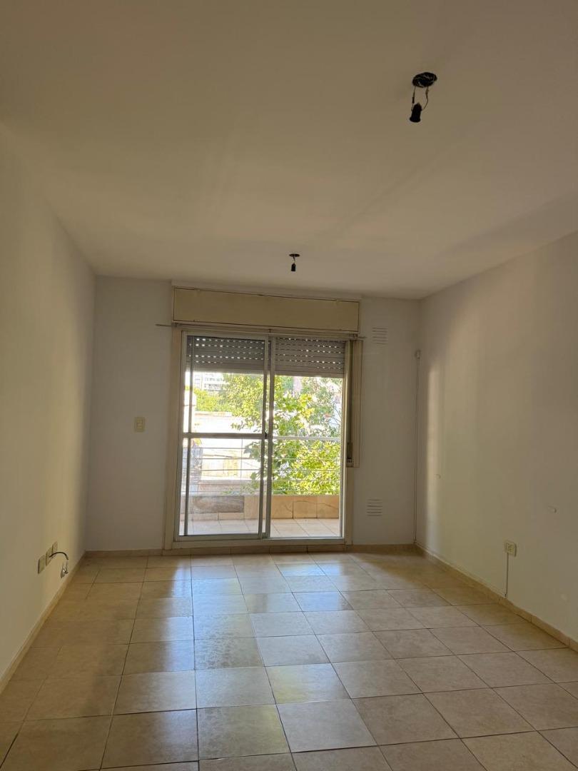 Callao 836 , Piso 03