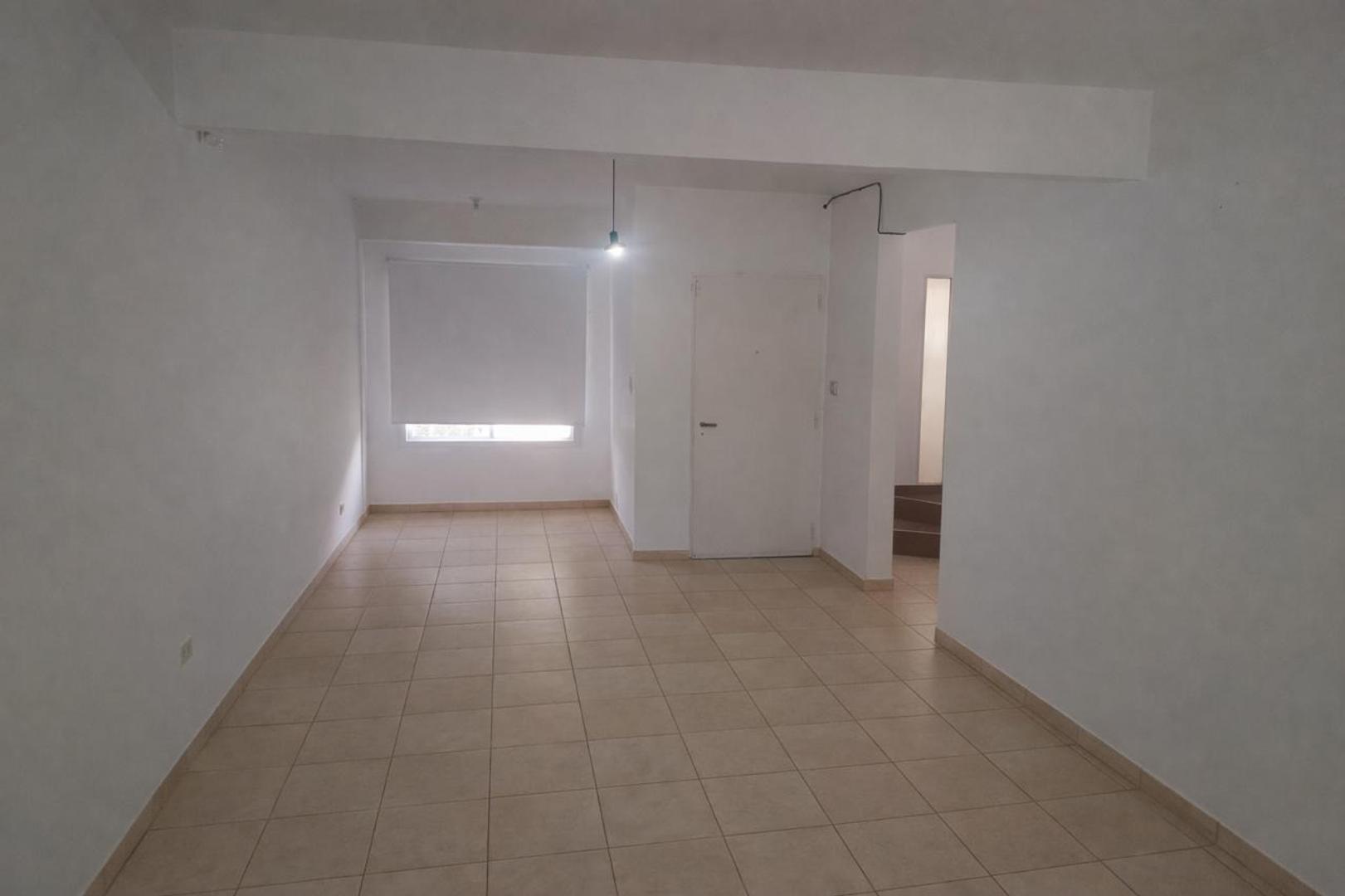 ALQUILER DUPLEX EN VALLE ESCONDIDO 3 DORMITORIOS