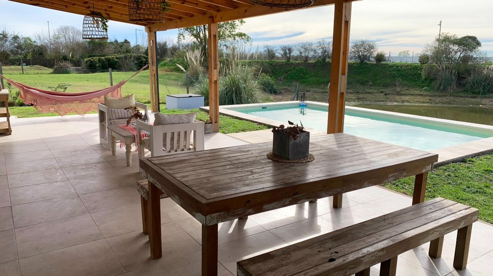 Casa en Alquiler de 3 dormitorios