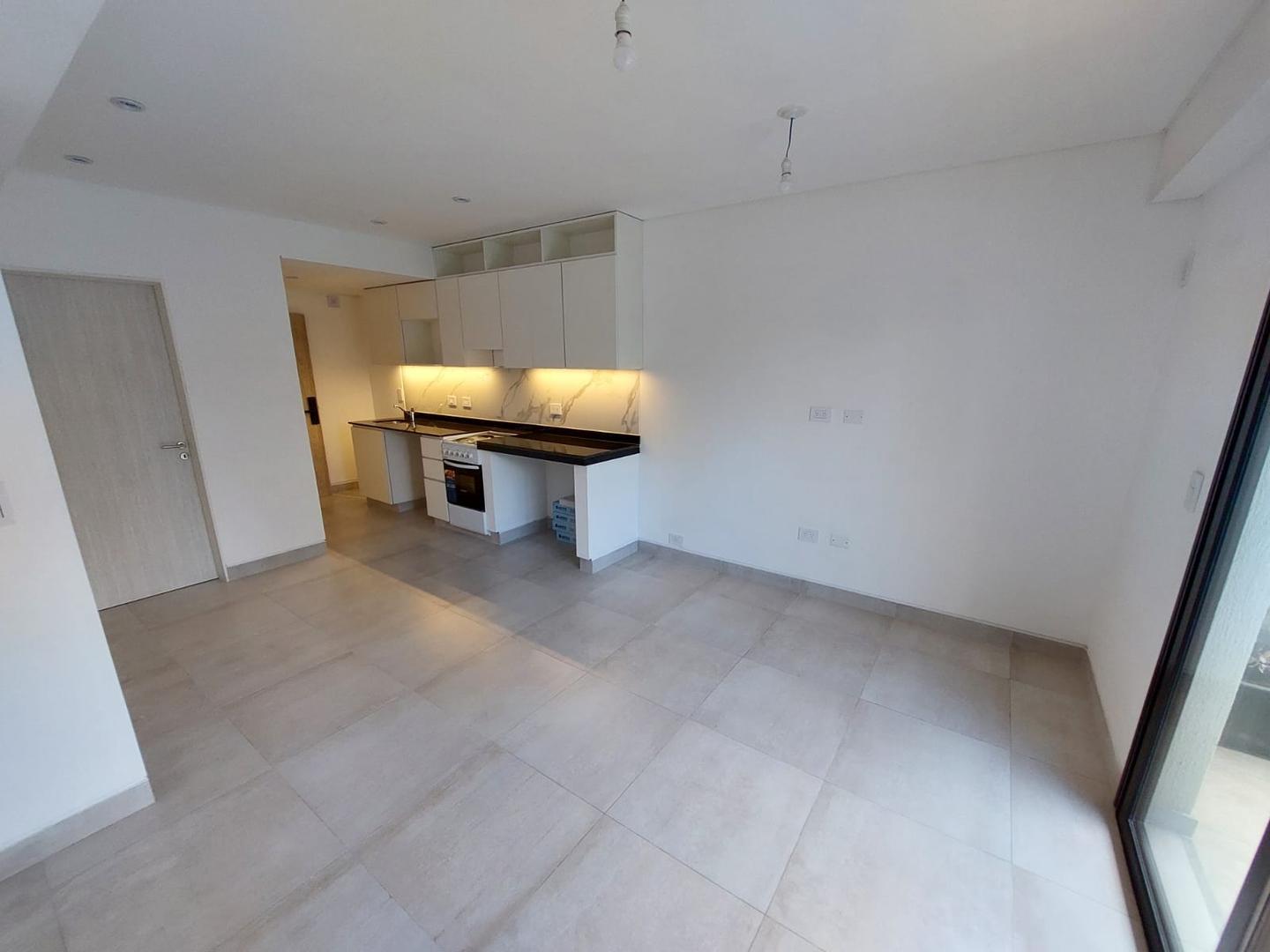 Ameghino 300, Piso 1