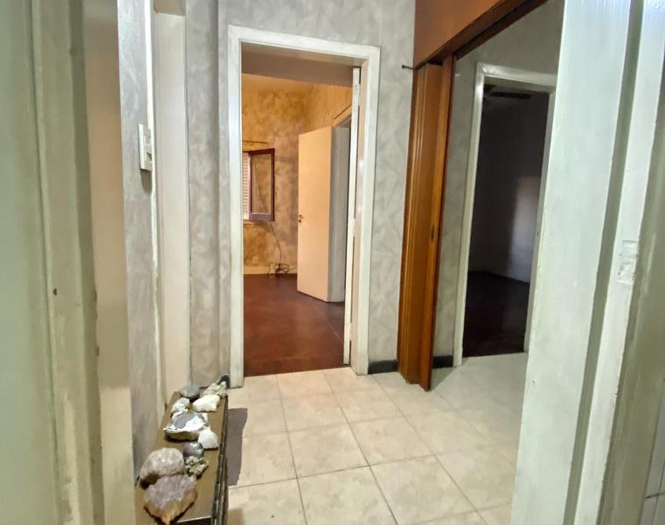 Depto Tipo Casa 2 ambientes con 1 baño