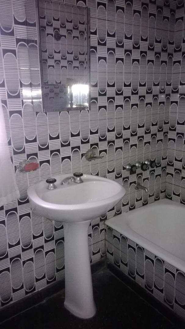 Departamento en Alquiler en Centro, $ 450.000