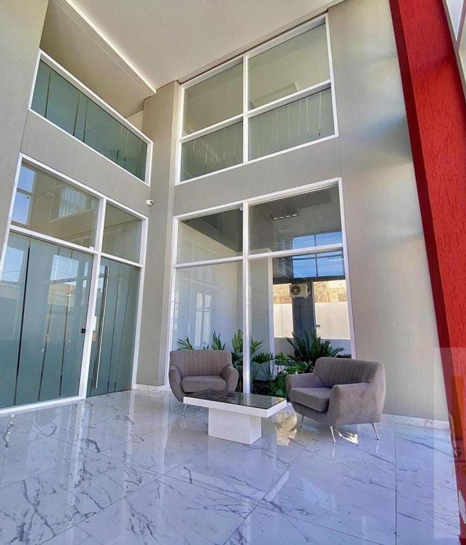 San Lorenzo 100, Piso 8