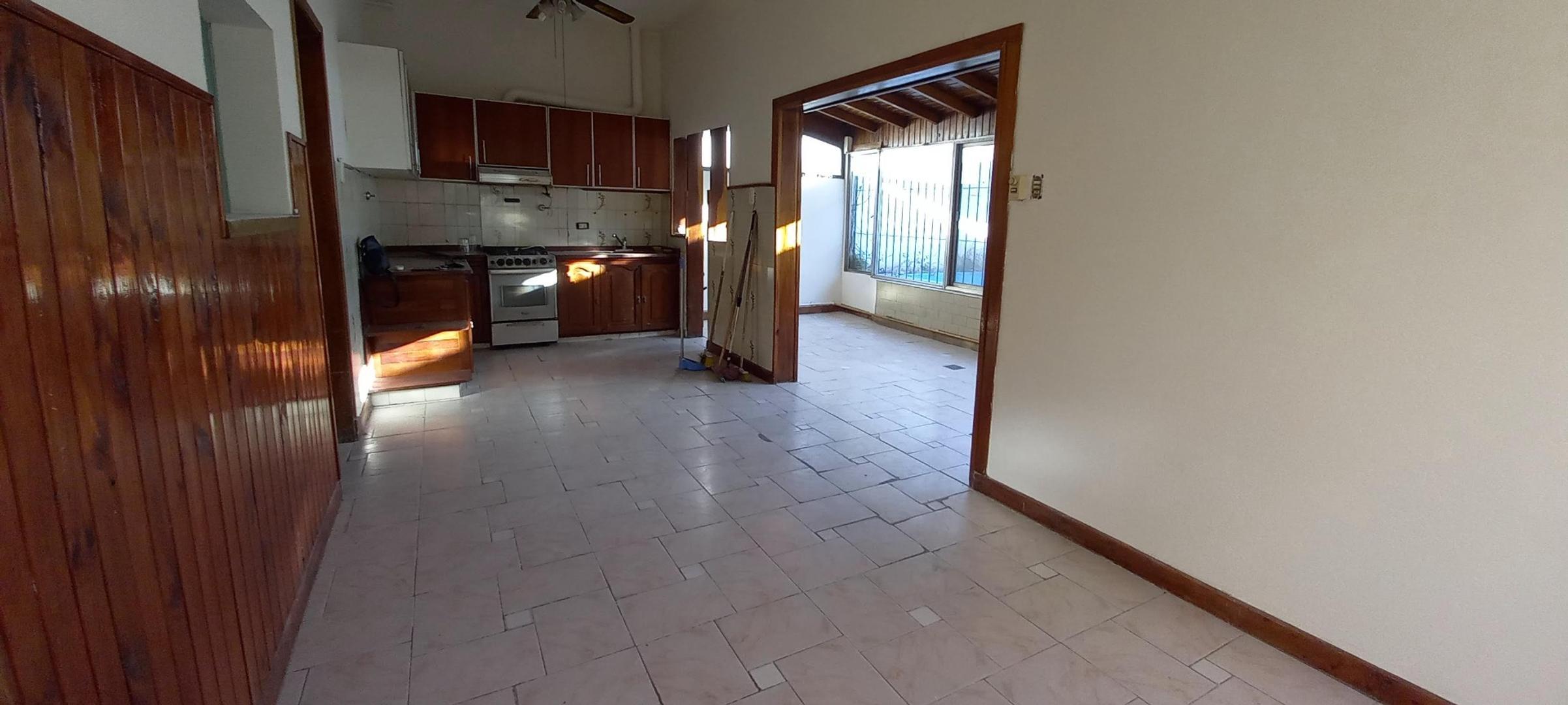Casa en Venta en Bernal Oeste, USD 90.000