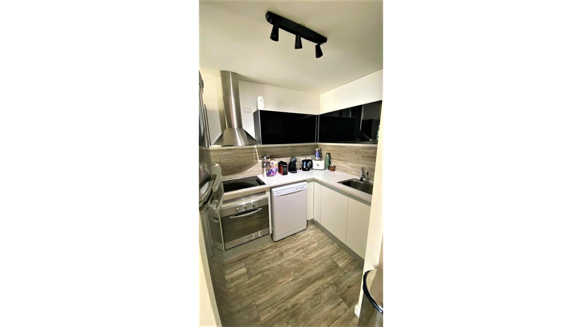 Departamento 2 ambientes con 2 baños