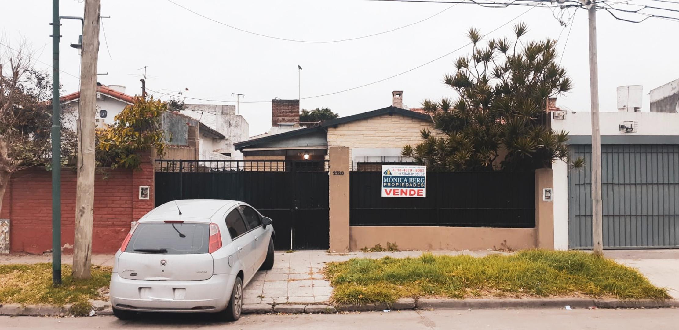 CASA EN VENTA TRES AMBIENTES EN BOULOGNE SAN ISDRO