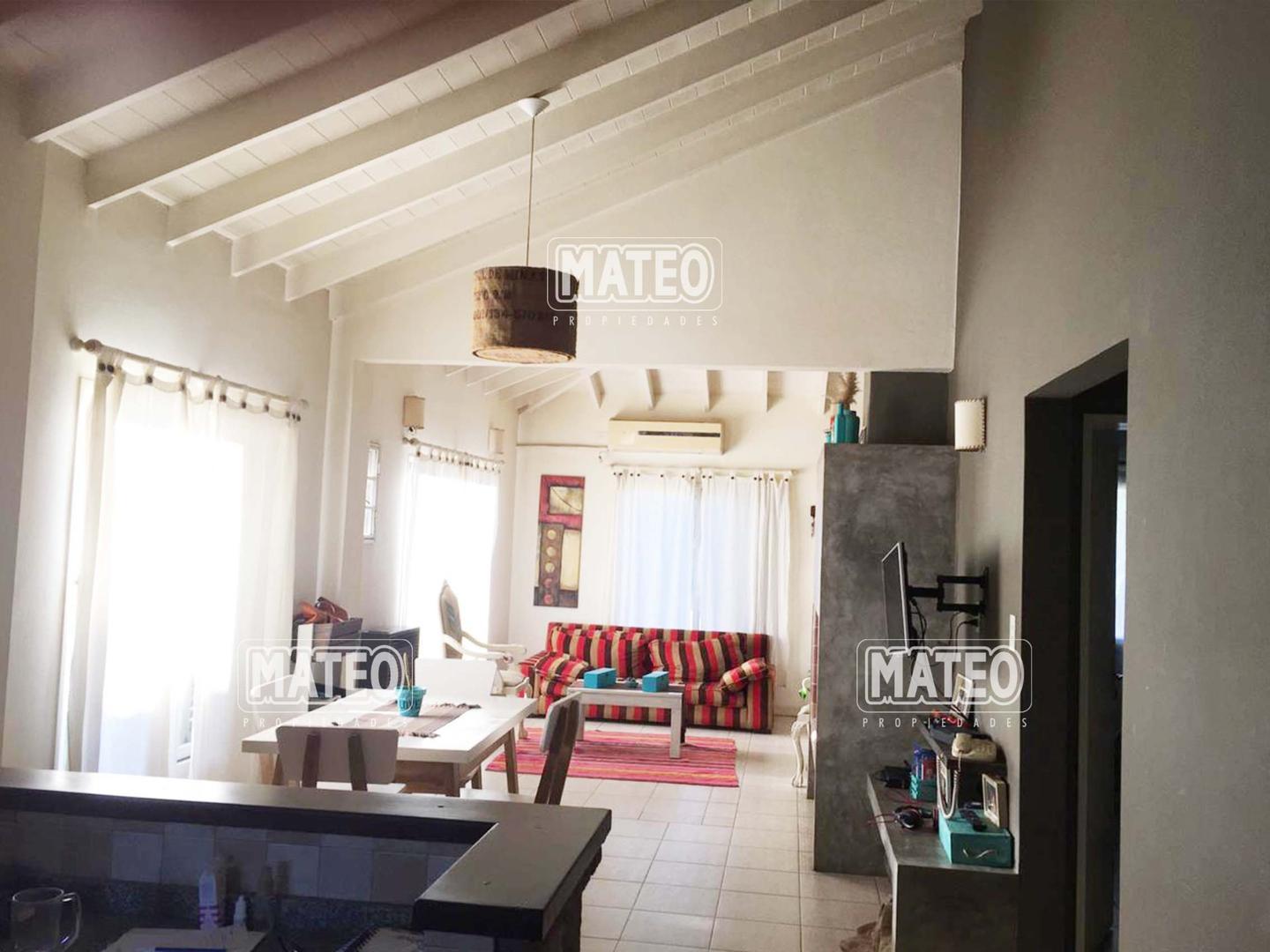 PROPIEDAD CON HERMOSO PARQUE