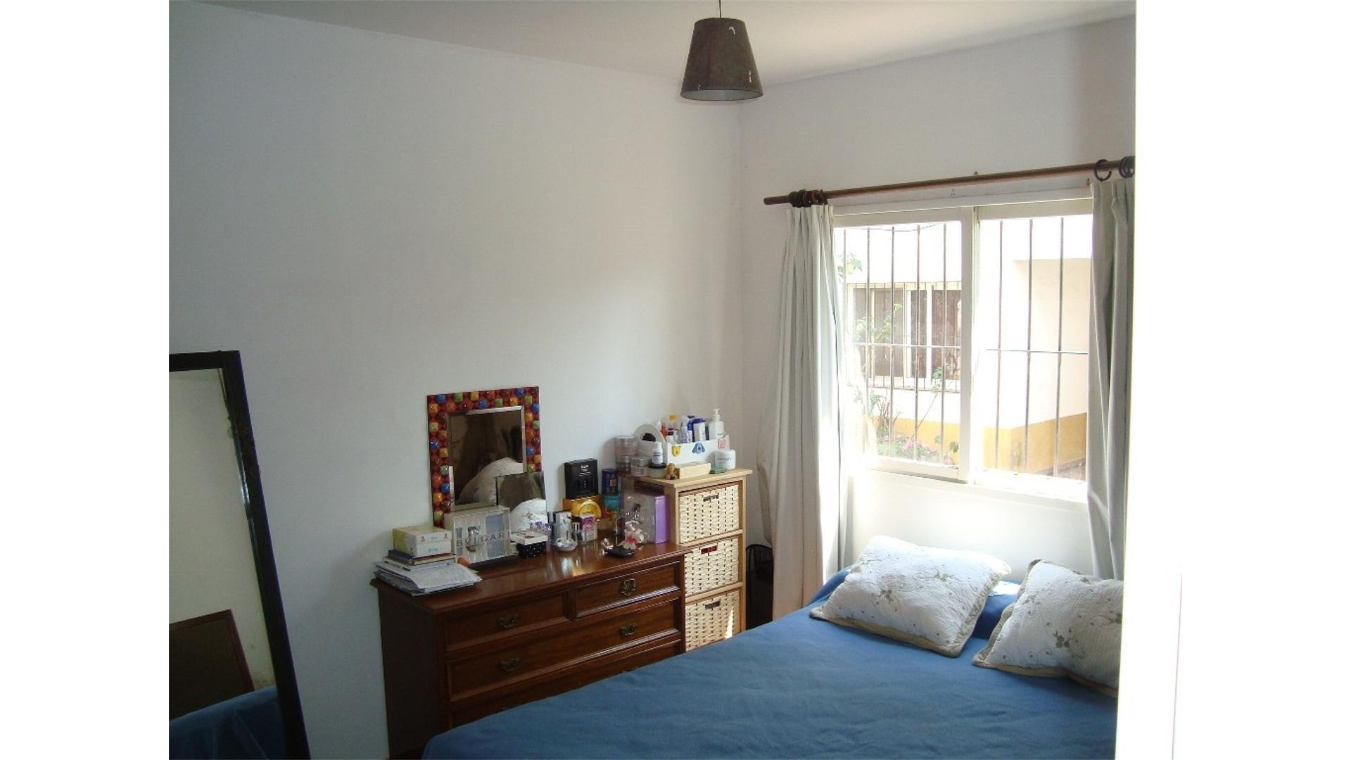 DEPARTAMENTO DE 2 AMBIENTES CON PATIO EN VENTA EN PILAR CENT