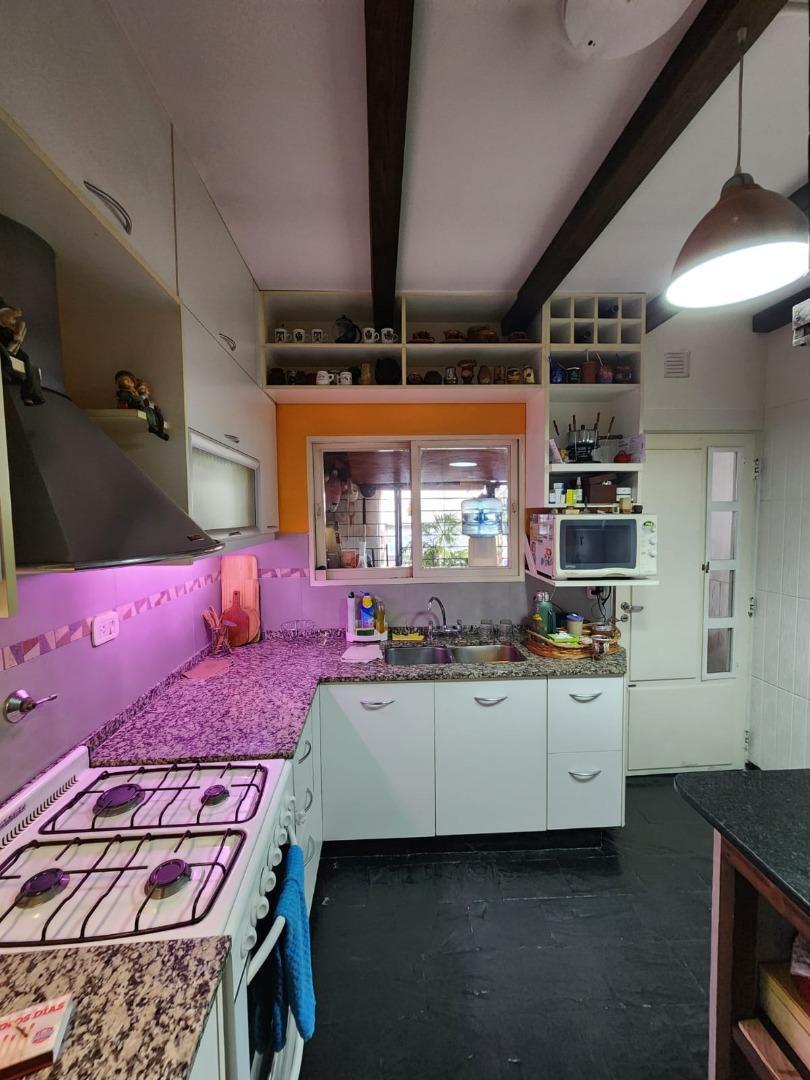 Depto Tipo Casa en Venta con 1 cocheras