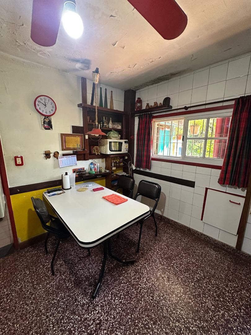 VENTA CASA 2 DORMITORIOS MERLO