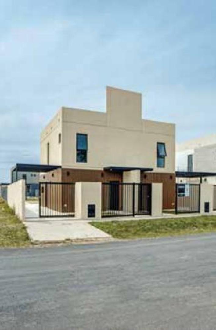 DUPLEX EN VENTA | FUNES NORTE