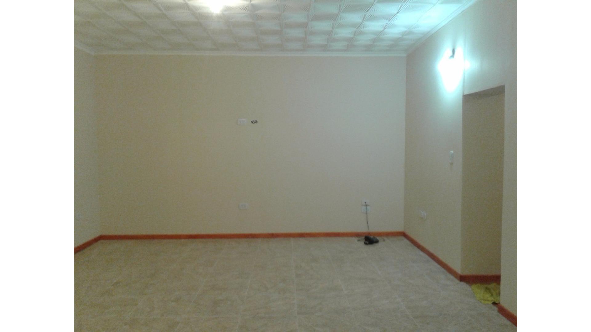 Casa 3 ambientes con 1 baño