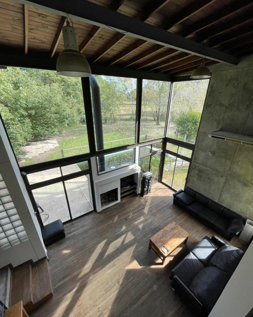 casa 7 ambientes con piscina