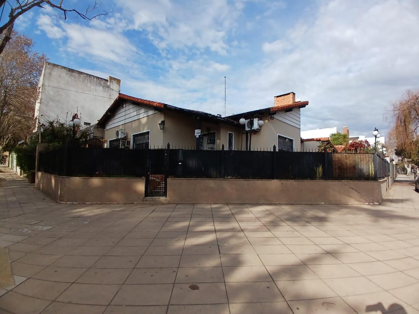 Importante Chalet en excelente zona "Apto Credito "
