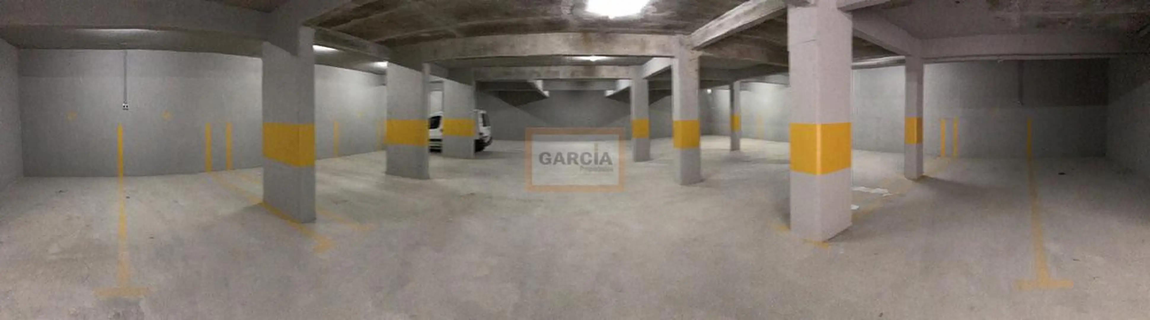 Cochera - Ituzaingó