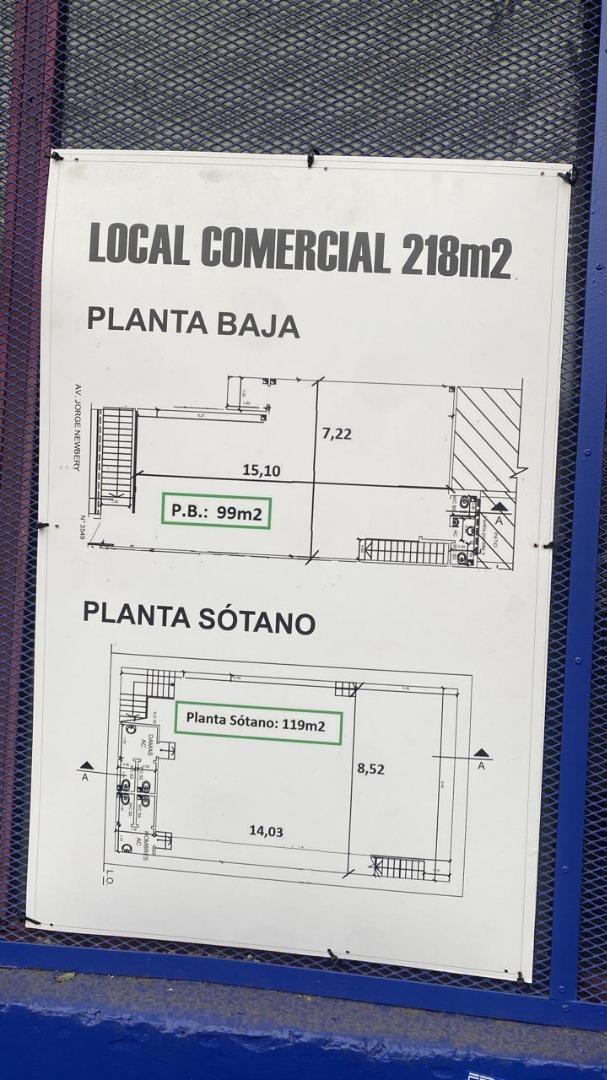 LOCAL COMERCIAL EX TEATRO APTO TODO RUBRO (PRECIO + CUOTAS)