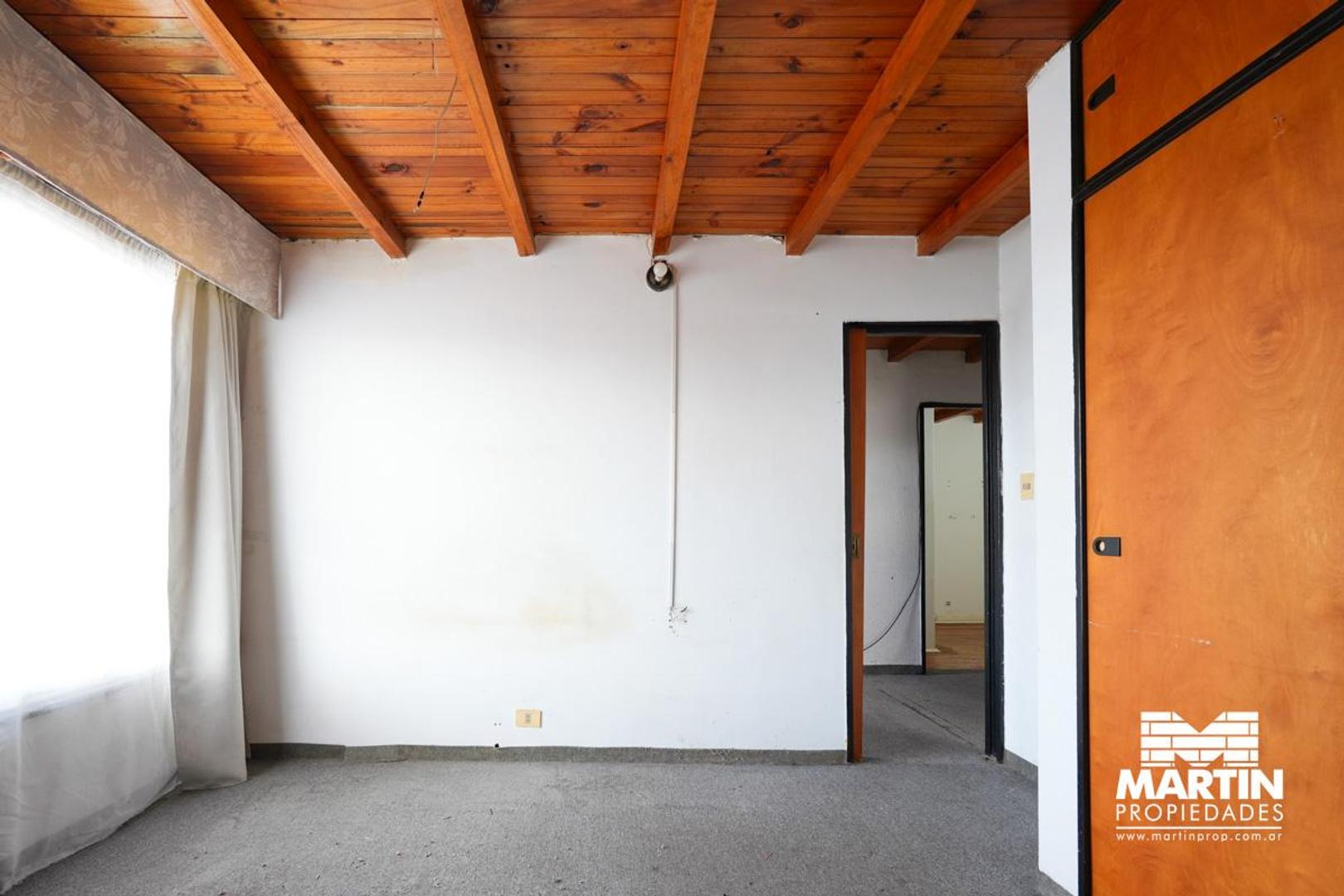 Casa en venta en Martínez apto para 2 familias, con jardín y quincho