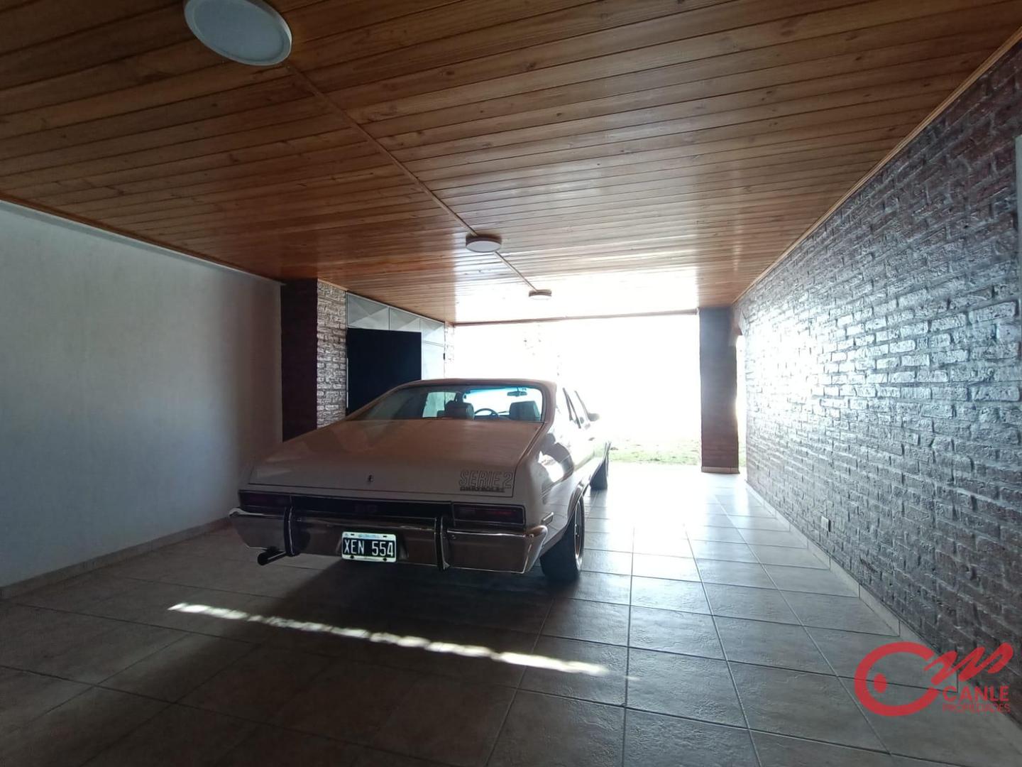 Casa en venta Escobar, 4 dormitorios