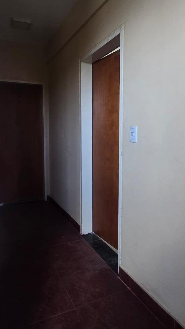 Departamento en Alquiler en Paso Del Rey, $ 650.000