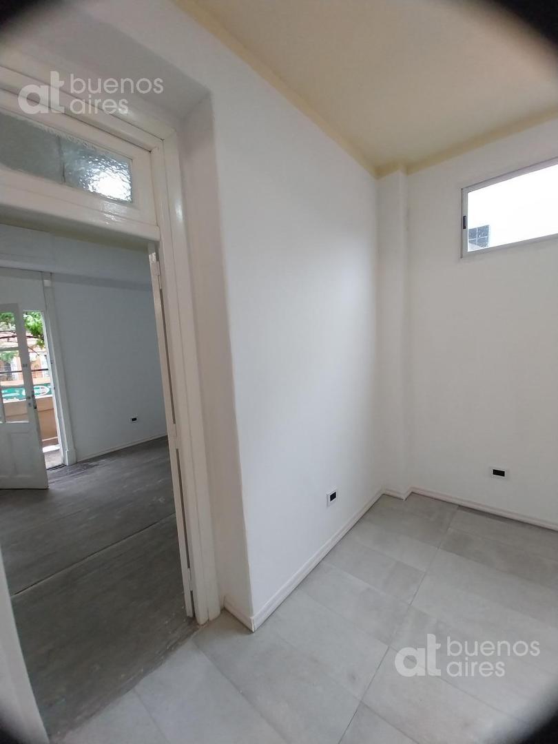 Depto Tipo Casa 4 ambientes con 1 baño