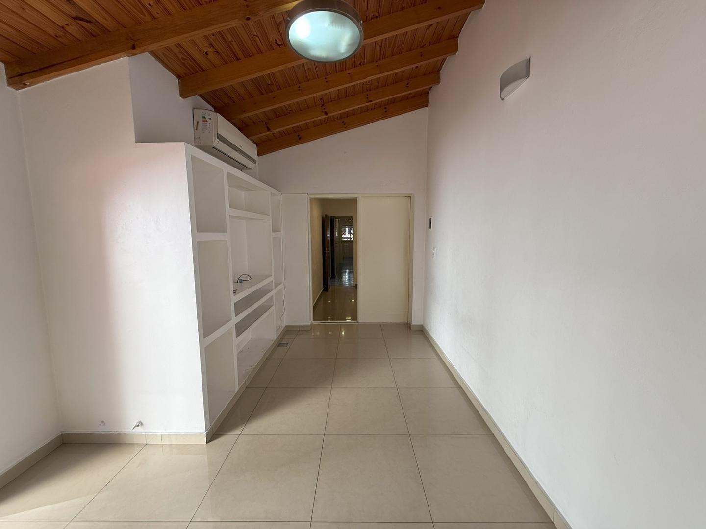 Departamento en Alquiler de 3 dormitorios