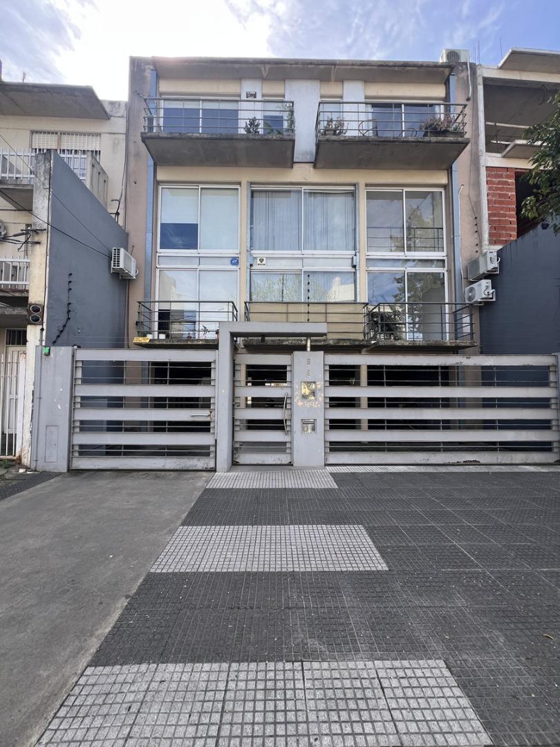 Departamento 3 ambientes en duplex en venta San Isidro