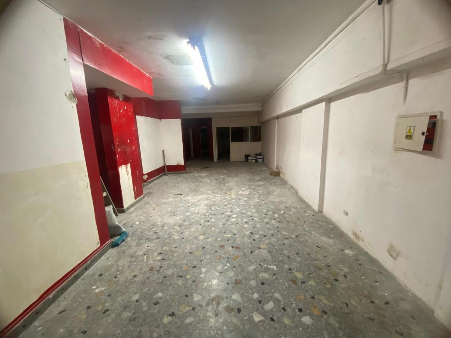 NUEVO VALOR   AMPLIO LOCAL SIN COLUMNAS + SUBSUELO