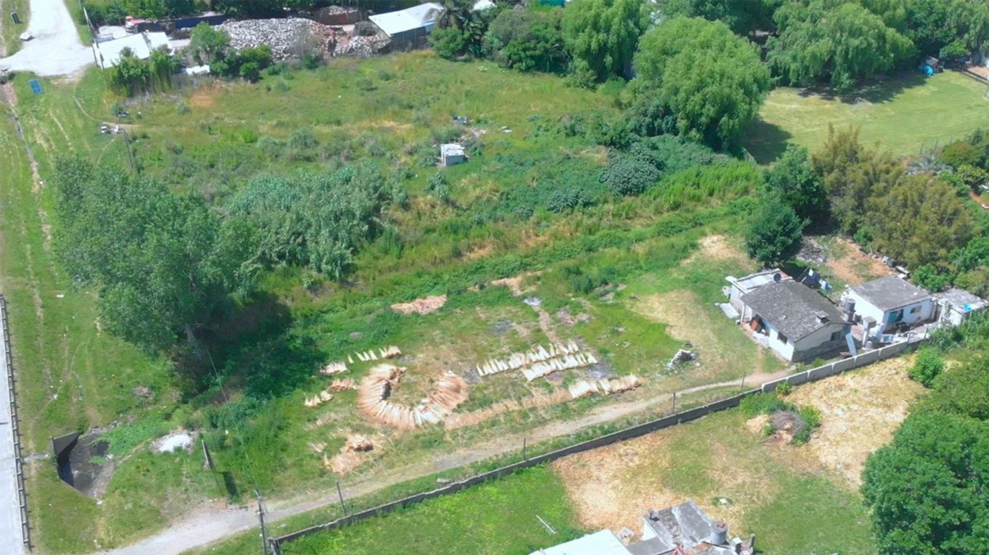 Terreno en Alquiler de 2106,0 m2