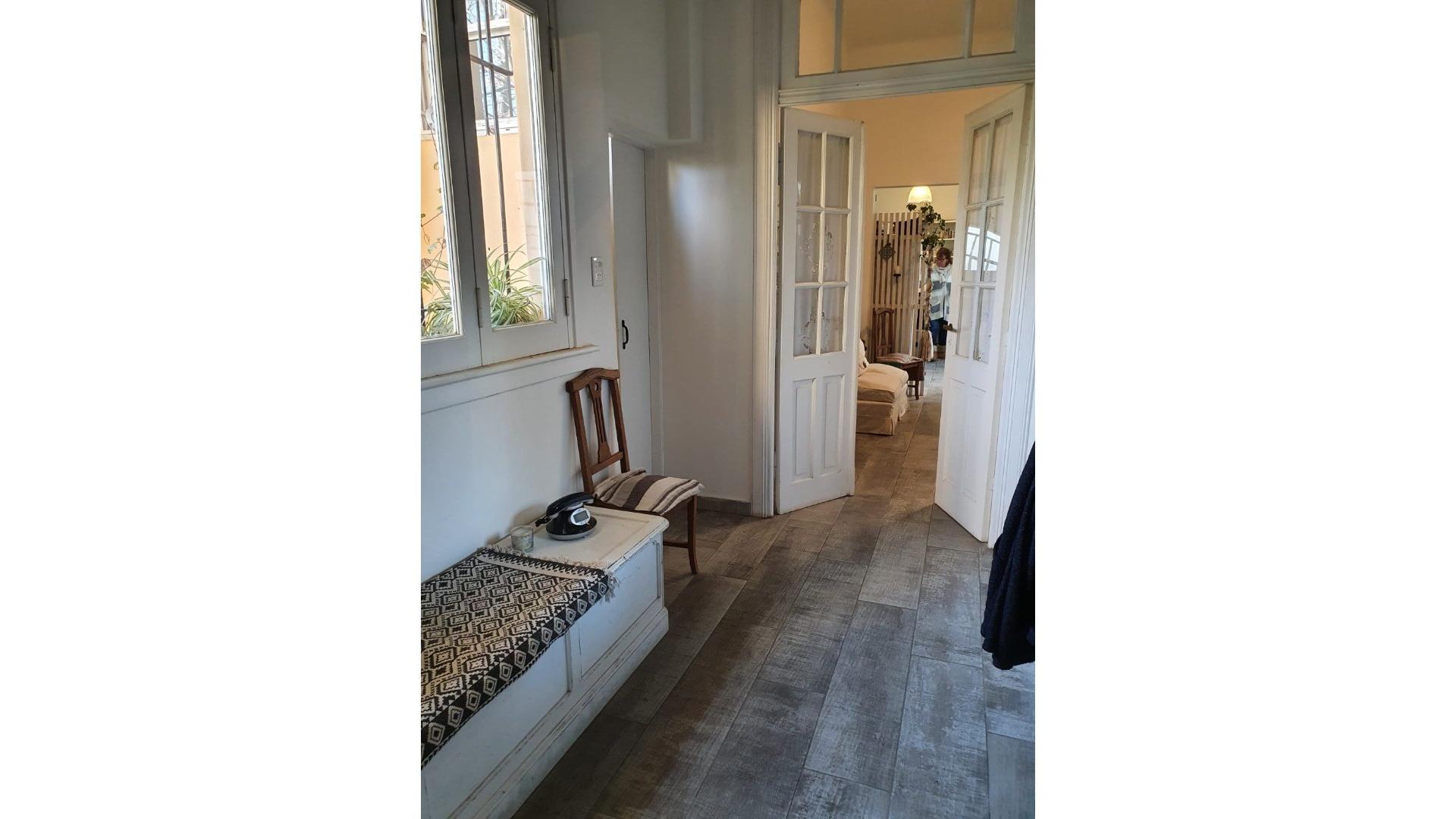 CASA EN VENTA EN BECCAR